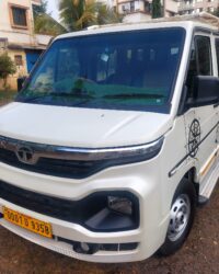 Tempo Travellers Rent in Mumbai