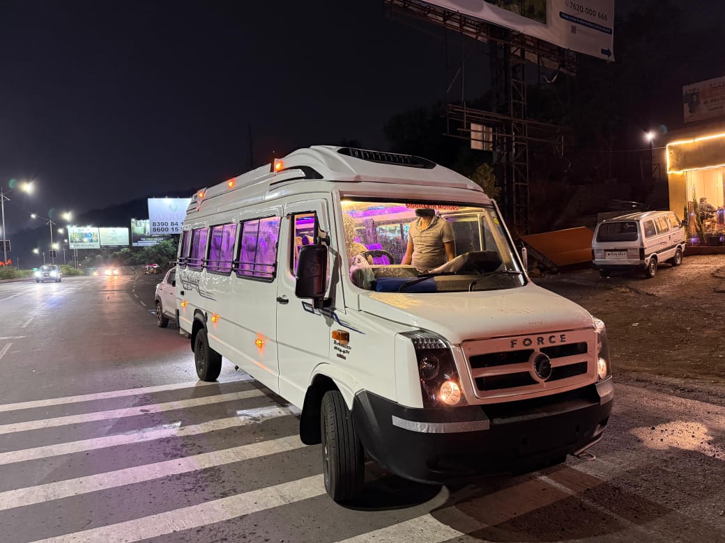 45-Seater Bus Rental in Nashik